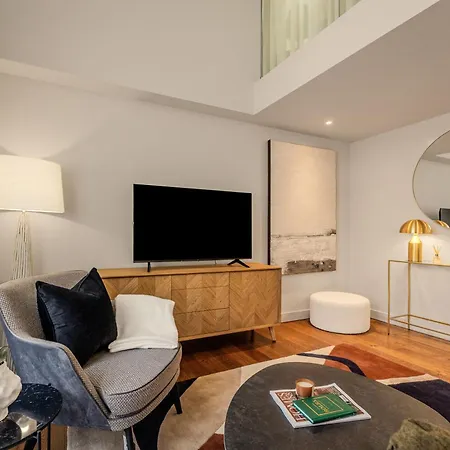 Servised On Artillery Lane Hotel apartamentowy 4*