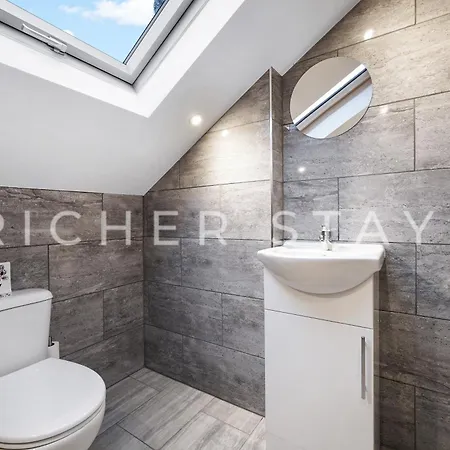Hotel Hackney - En-suite & Amenities