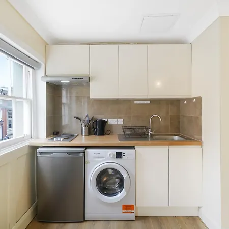Prime Private Apartment London