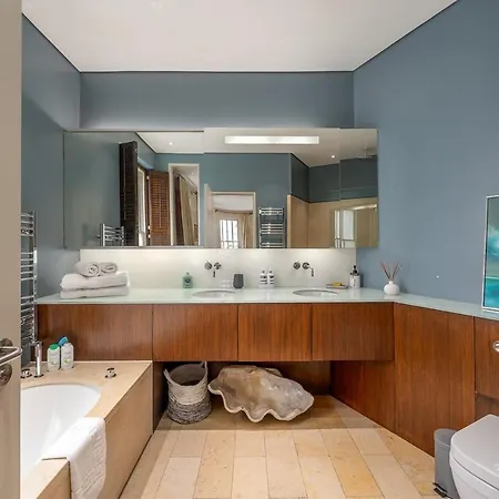 Brand New Refurbishment Townhouse In Notting Hill Near Portobello Road With Ac Air Conditioning & Roof Terrace Apartment *