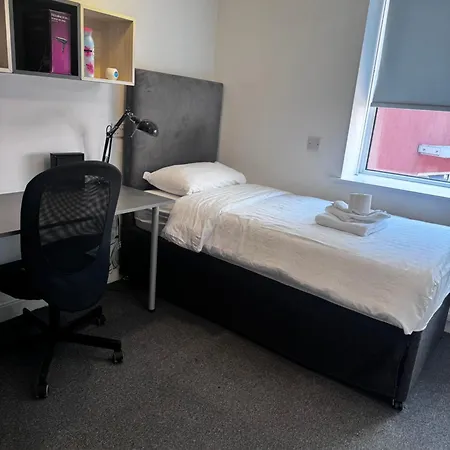 Farringdon Flat *