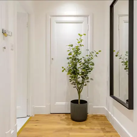Private 2 Beds By Mayfair * London