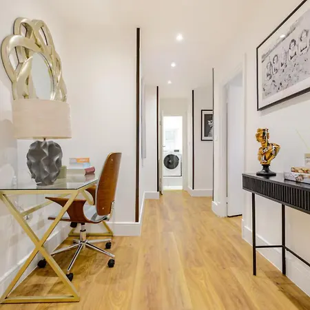 Private 2 Beds By Mayfair Apartment London