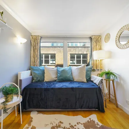 Luxury 2br - Steps From Oxford Circus & Soho * 伦敦