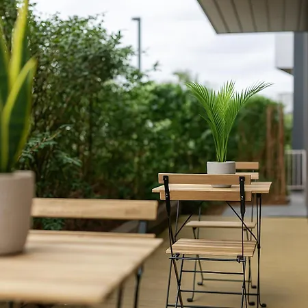 Thames Luxe Living Morden (Greater London)
