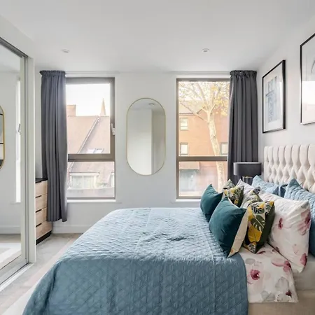 Shoreditch Lux 2 Bed By Aldgate Apartment *