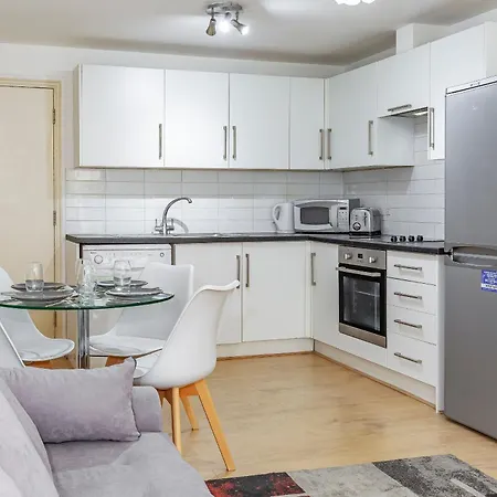 Lovelly 1 Bedroom In Gloucester Road