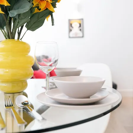 Apartment Modern 1-bedroom Retreat In Trendy Clerkenwell