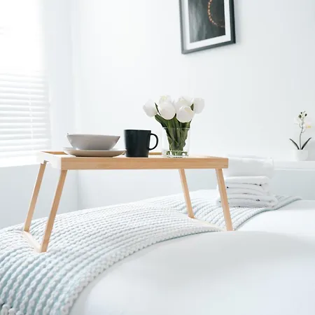 Modern 1-bedroom Retreat In Trendy Clerkenwell Apartment *
