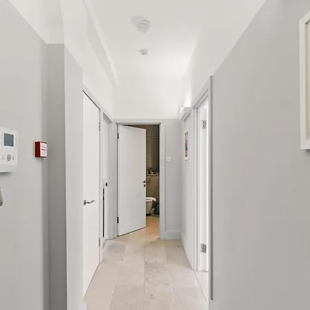 Apartment Modern 1-bedroom Retreat In Trendy Clerkenwell *