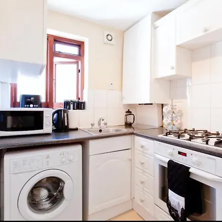 Apartment Superb In Willesden Green, 10mins To London