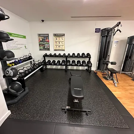 Lovely 1 Bedroom 10 Min Walk From Excel 公寓 *