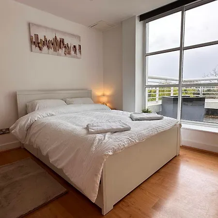 公寓 Lovely 1 Bedroom 10 Min Walk From Excel