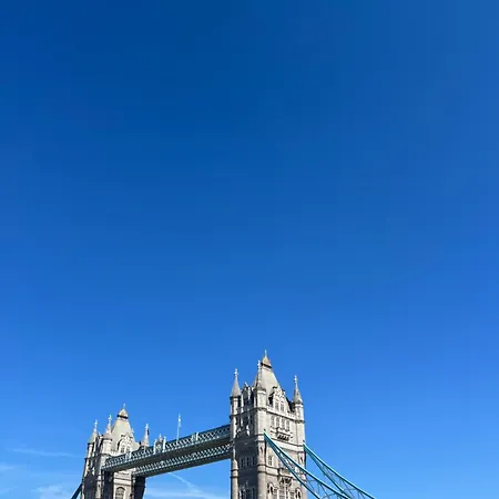 Homestay Shekinah House In London