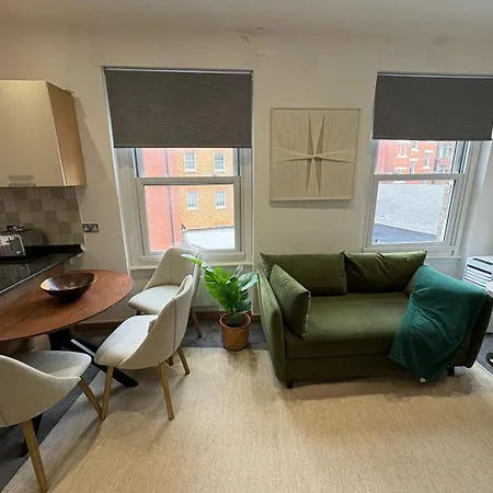 Estatesmen Mount Street Mayfair Flat * London