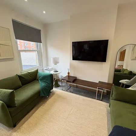 Estatesmen Mount Street Mayfair Flat Apartment London