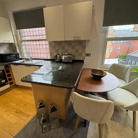 Apartment Estatesmen Mount Street Mayfair Flat