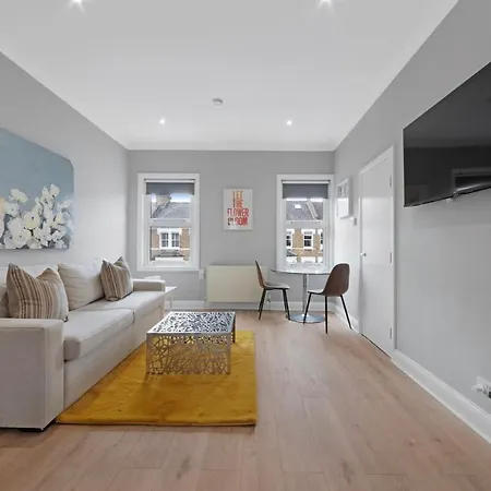 New Loft Style 2 Bed Maida Vale Sleeps 6 People Apartment *