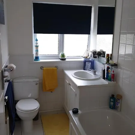 Tudor Style Maisonette Apartment Morden (Greater London)