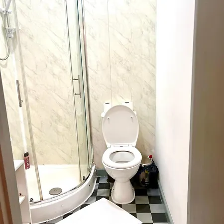 Appartement Specious Flat In A Good Location Londen