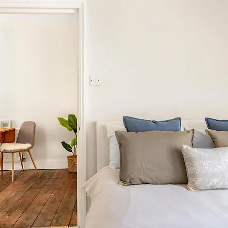 Pass The Keys The Loft - Beautiful Flat In Chelsea * London
