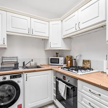 Pass The Keys The Loft - Beautiful Flat In Chelsea London