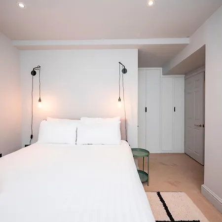 Apartment Pass The Keys Luxury Stylish Duplex With Private Garden London