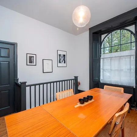 Apartamento Pass The Keys Luxury Stylish Duplex With Private Garden Londres