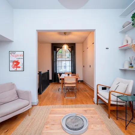 Pass The Keys Luxury Stylish Duplex With Private Garden Apartamento