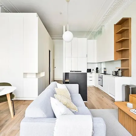 Luxurious Notting Hill