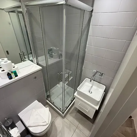 Clerkenwell Spacious Flat *