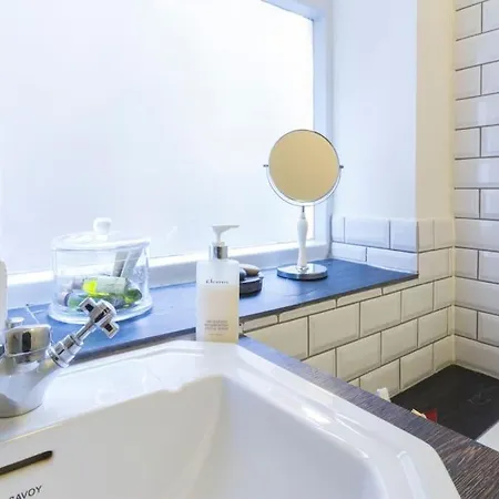 A Stylish Victorian In West