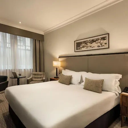 St. James' Court, A Taj Hotel, Hotel Londra
