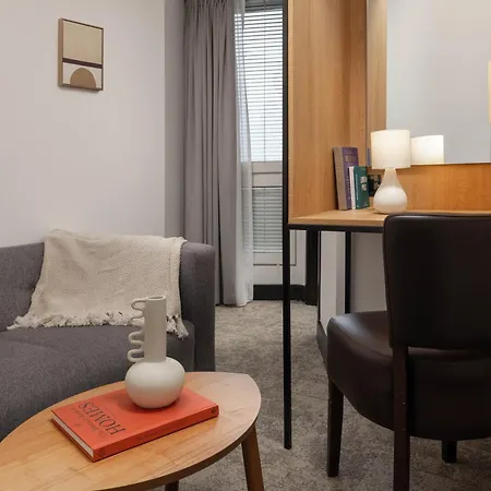 St Giles – A St Giles 3*