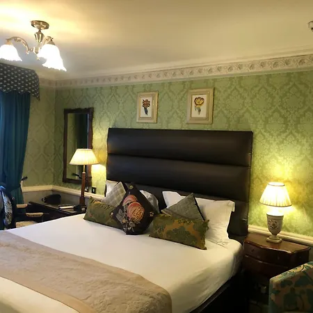 The Leonard Hotel 4*