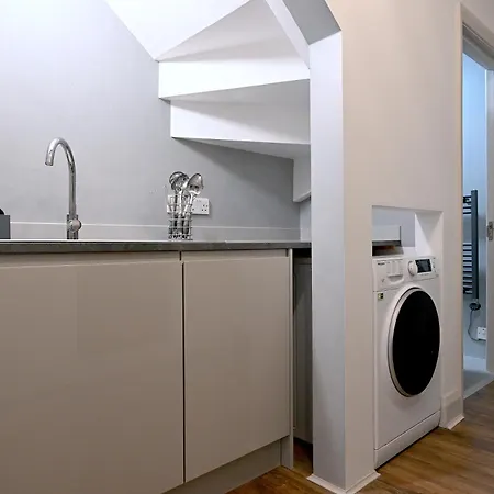 Apartment Fully Refurbed 2025 1 Minute To Old Street Station *