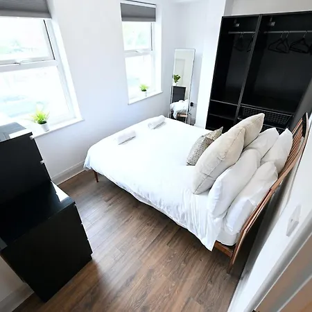 Fully Refurbed 2025 1 Minute To Old Street Station London