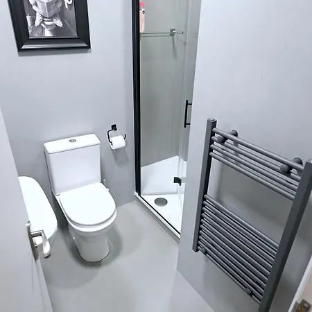Fully Refurbed 2025 1 Minute To Old Street Station