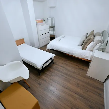 Apartment Fully Refurbed 2025 1 Minute To Old Street Station