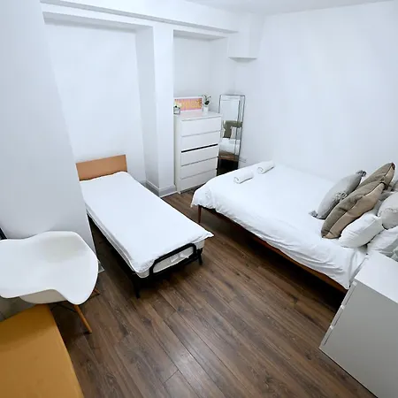 Fully Refurbed 2025 1 Minute To Old Street Station Apartment London