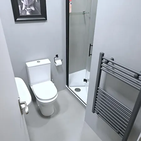 Apartment Fully Refurbed 2025 1 Minute To Old Street Station