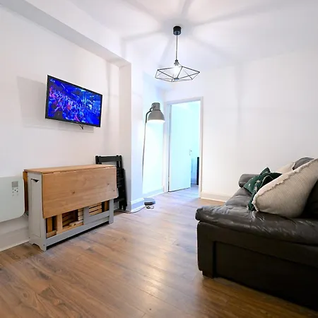 Fully Refurbed 2025 1 Minute To Old Street Station * London