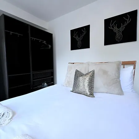 Apartment Fully Refurbed 2025 1 Minute To Old Street Station