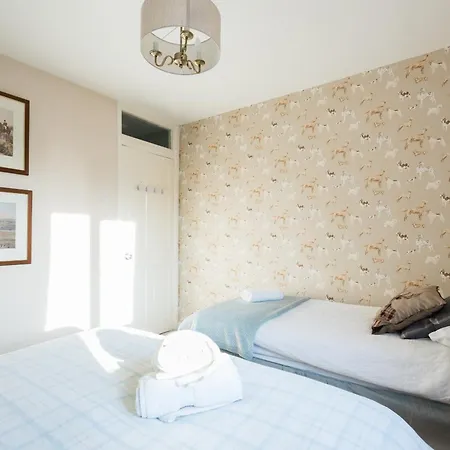 Second Nest Hampton Street London