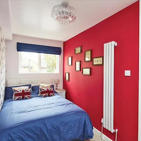 Apartment Second Nest Hampton Street