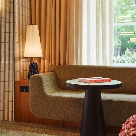 Hotel Tribe Canary Wharf