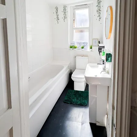 Budget 2bdr 6ppl Pets Apartment Teddington