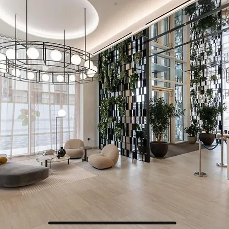 Apartment Luxury Modern 2bd 2ba White Living *