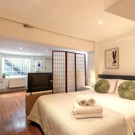 Apartment Albert Apt London