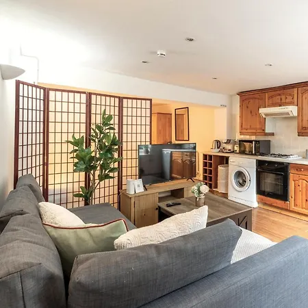 Apartment Albert Apt
